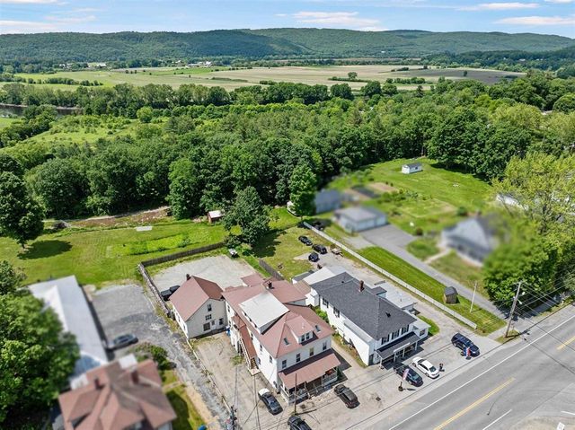 2733 Dartmouth College Highway, Haverhill, NH 03774