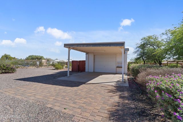 25346 W Patton Road, Wittmann, AZ 85361