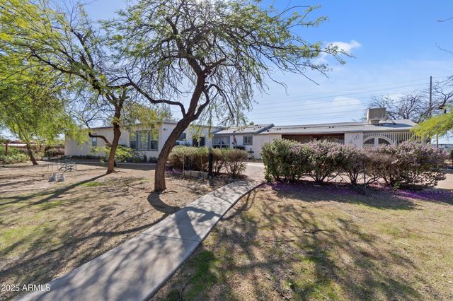 25346 W Patton Road, Wittmann, AZ 85361
