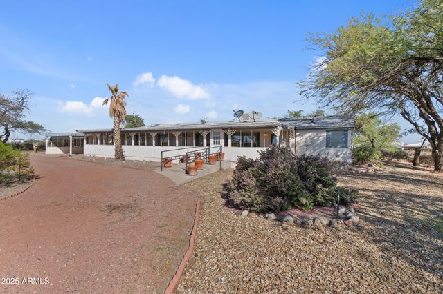 25346 W Patton Road, Wittmann, AZ 85361