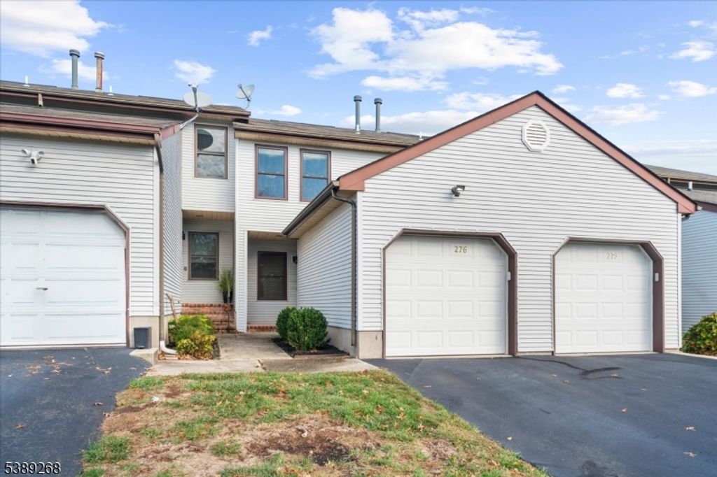276 Spruce Ct, Raritan Twp., NJ 08822