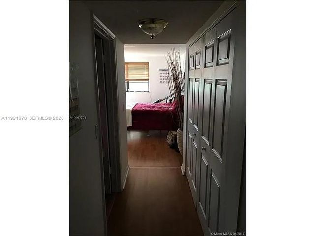 20860 San Simeon Way 407-6, Miami, FL 33179