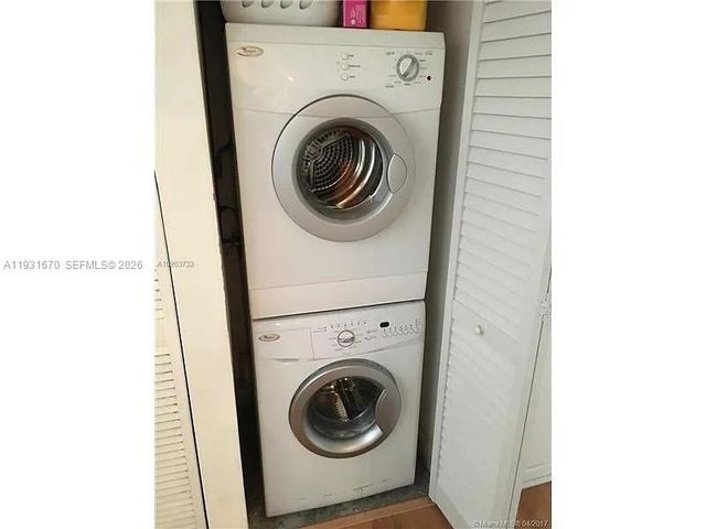 20860 San Simeon Way 407-6, Miami, FL 33179