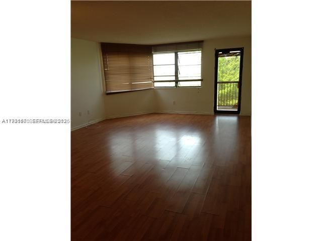 20860 San Simeon Way 407-6, Miami, FL 33179