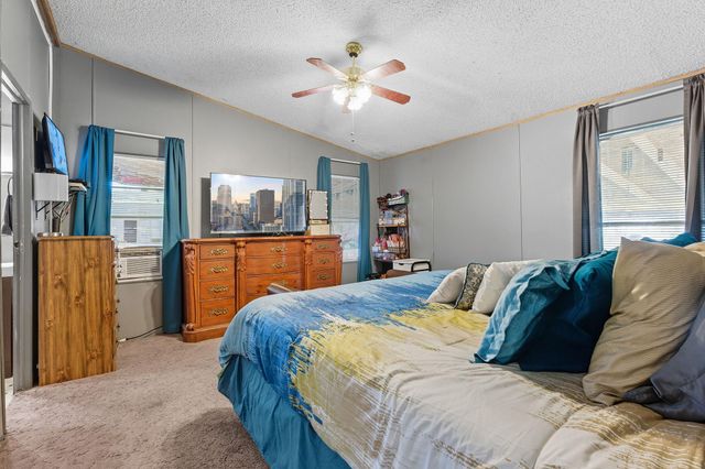 813 Petras WAY, Kyle, TX 78640