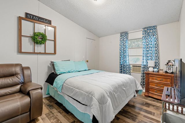 813 Petras WAY, Kyle, TX 78640
