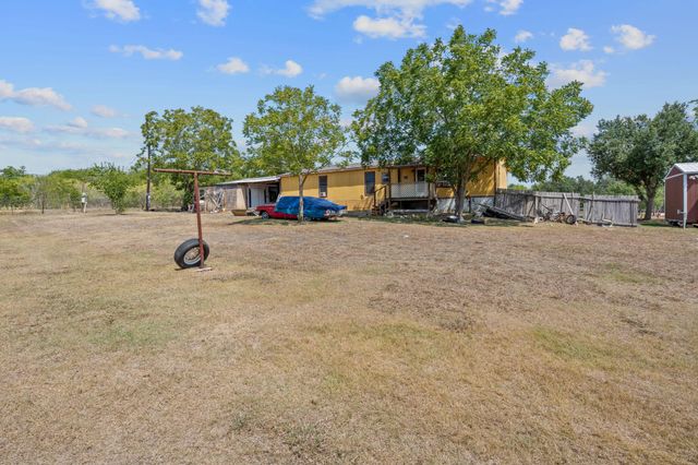 813 Petras WAY, Kyle, TX 78640