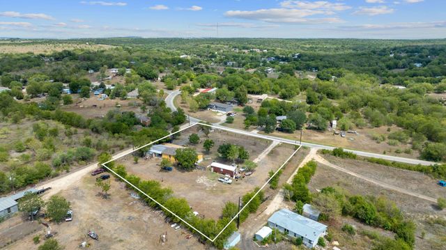813 Petras WAY, Kyle, TX 78640