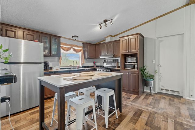 813 Petras WAY, Kyle, TX 78640