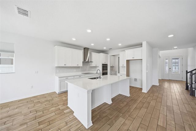 7824 NOTCHED PINE BEND, Wesley Chapel, FL 33545