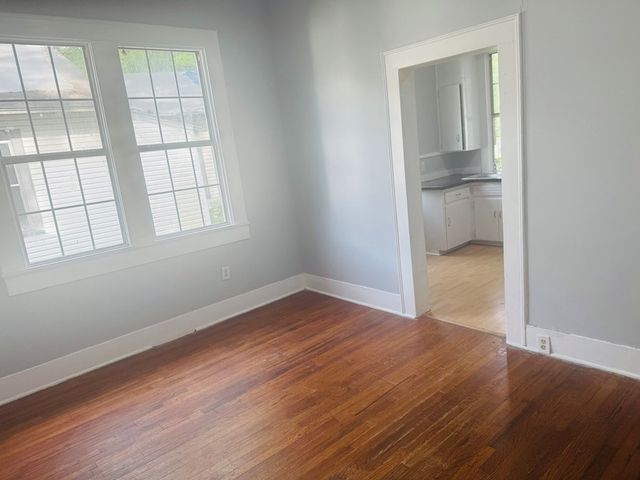 613 Catalpa Ave, Dothan, AL 36301