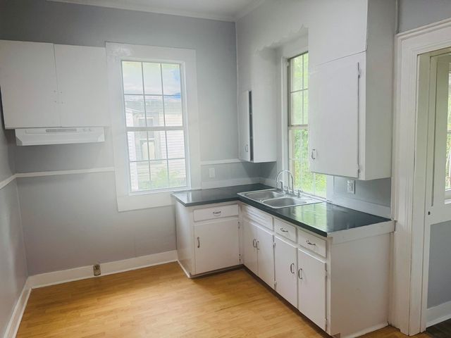 613 Catalpa Ave, Dothan, AL 36301