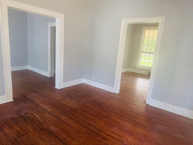 613 Catalpa Ave, Dothan, AL 36301