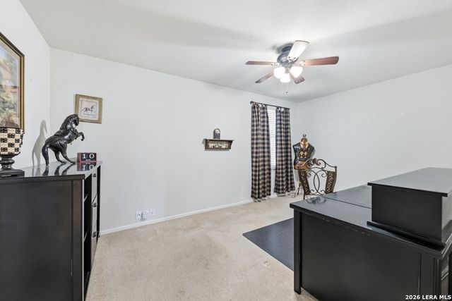 5532 Columbia Dr, Cibolo, TX 78108