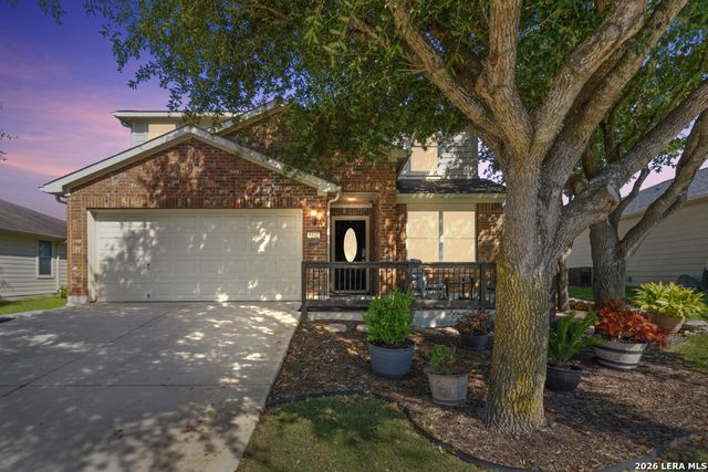 5532 Columbia Dr, Cibolo, TX 78108