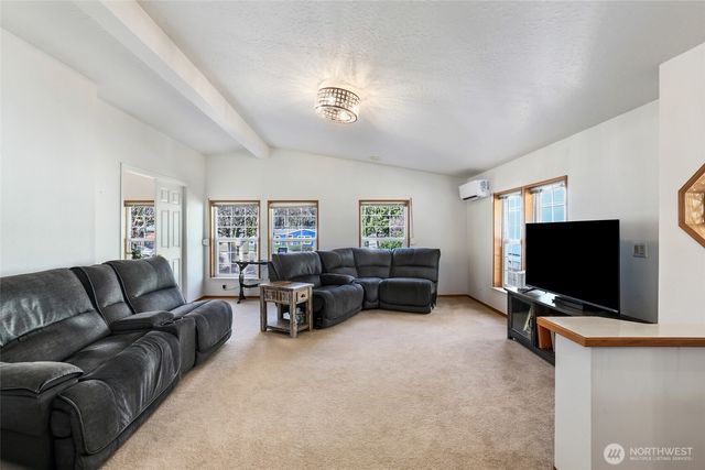 51 SE Canna Place, Shelton, WA 98584