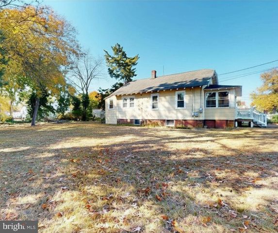 128 W PIERSON AVE W, Somers Point, NJ 08244