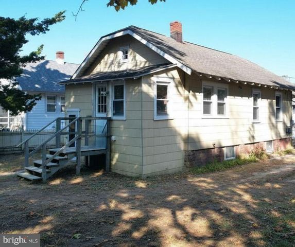 128 W PIERSON AVE W, Somers Point, NJ 08244