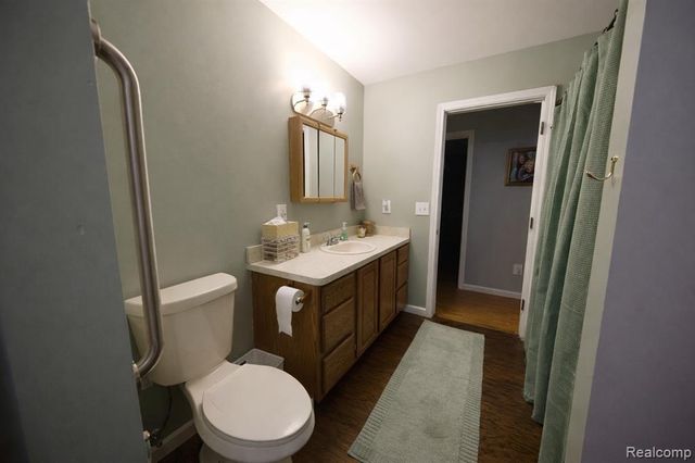 7791 Lavon Drive, Clarkston, MI 48348