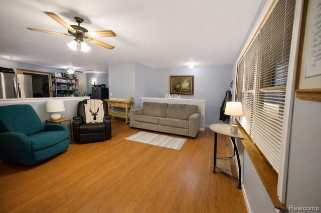 7791 Lavon Drive, Clarkston, MI 48348