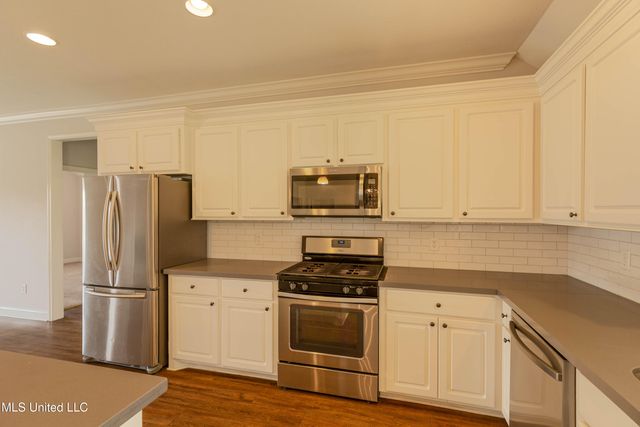 169 Harvey Circle, Canton, MS 39046