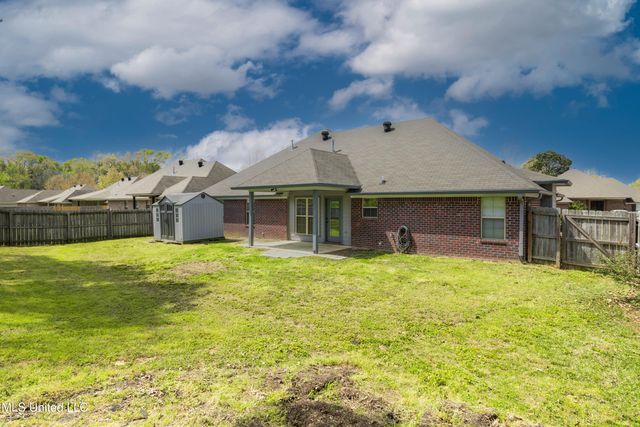 169 Harvey Circle, Canton, MS 39046