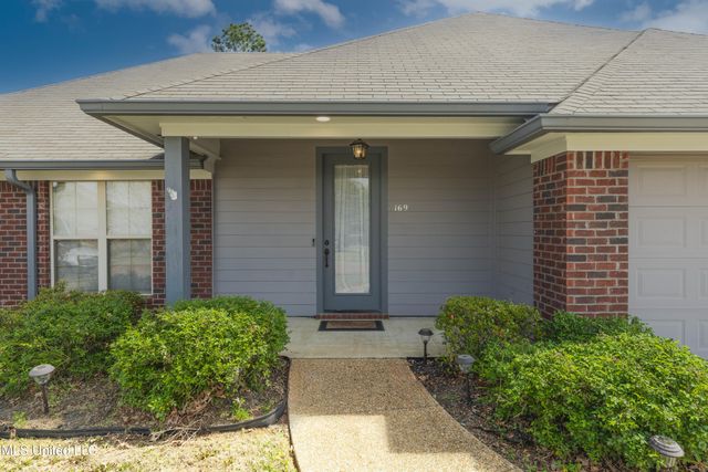 169 Harvey Circle, Canton, MS 39046