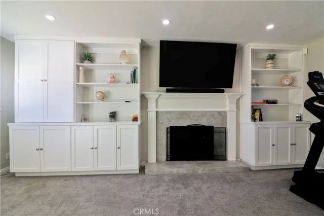 2616 E Maverick Avenue, Anaheim, CA 92806