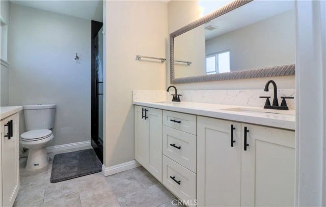 2616 E Maverick Avenue, Anaheim, CA 92806