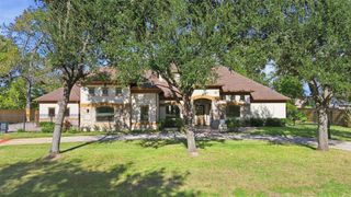 9120 Kenilworth Street, Houston, TX 77024