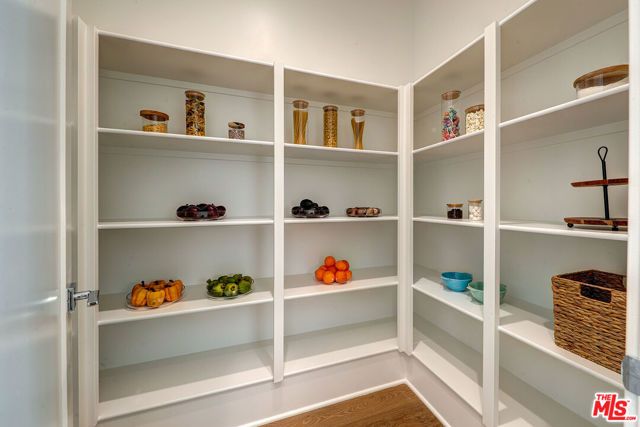 4241 Woodcliff Road, Sherman Oaks, CA 91403