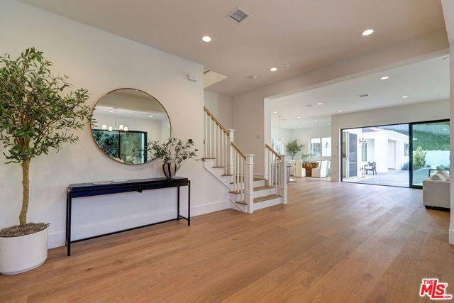 4241 Woodcliff Road, Sherman Oaks, CA 91403