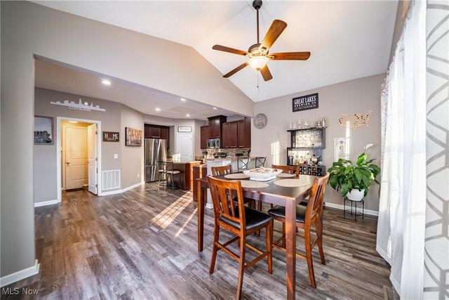 121 Slippery Rock Lane, Berea, OH 44017