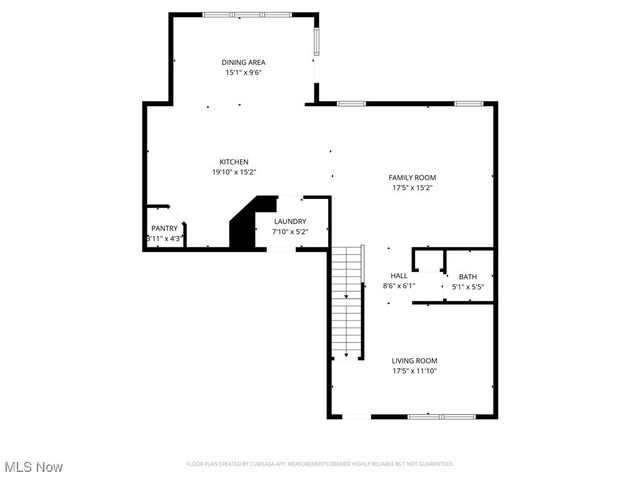 121 Slippery Rock Lane, Berea, OH 44017