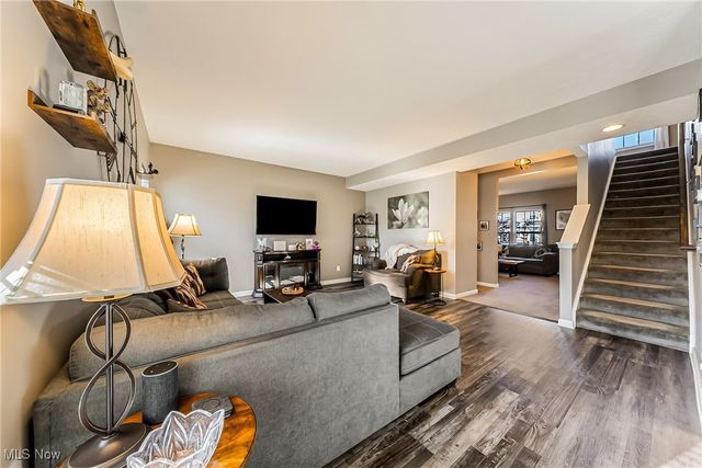 121 Slippery Rock Lane, Berea, OH 44017