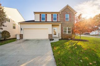 121 Slippery Rock Lane, Berea, OH 44017