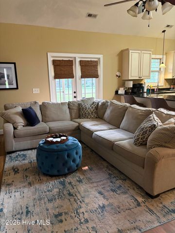 135 Dean Drive, Chocowinity, NC 27817
