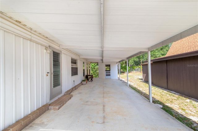 31 WOODLAND CIRCLE, Haines City, FL 33844