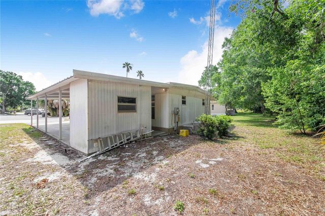 31 WOODLAND CIRCLE, Haines City, FL 33844