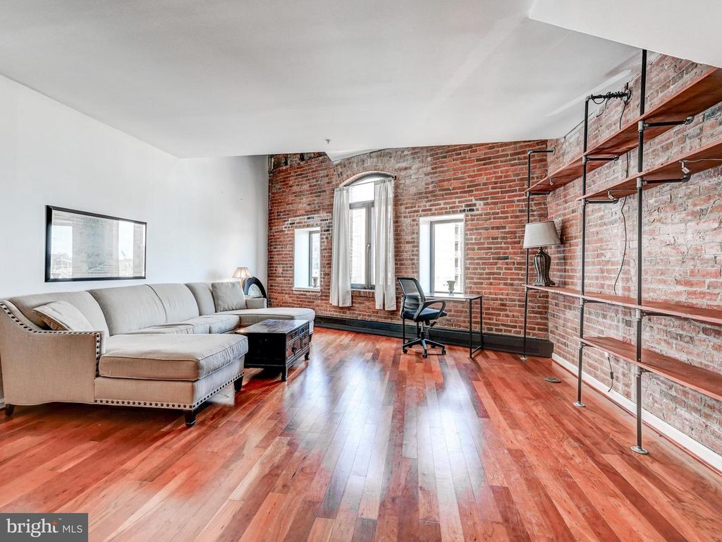 Image 10 of property listing at 1000 FELL ST #426, Baltimore, MD 21231