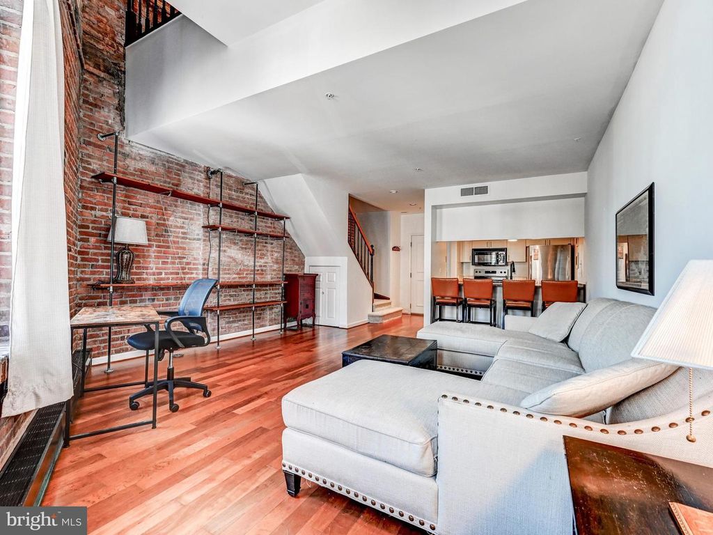 Image 11 of property listing at 1000 FELL ST #426, Baltimore, MD 21231