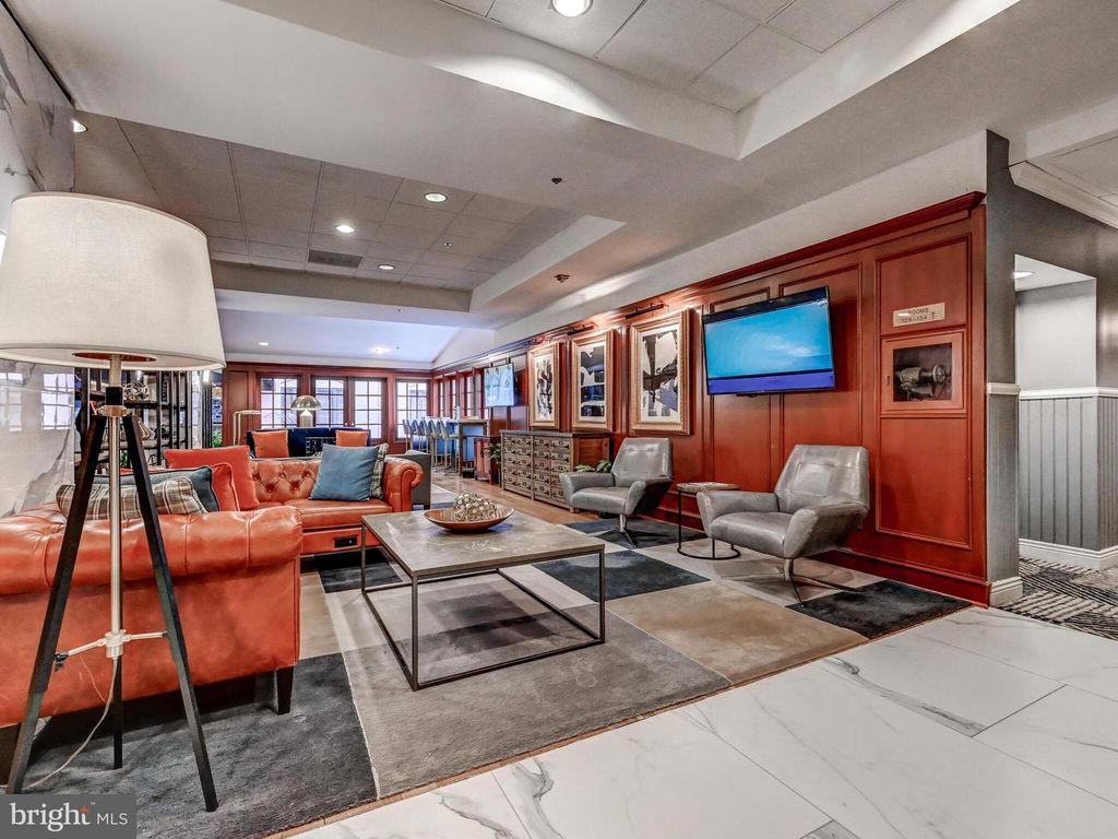 Image 22 of property listing at 1000 FELL ST #426, Baltimore, MD 21231