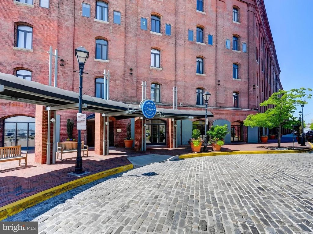 Image 28 of property listing at 1000 FELL ST #426, Baltimore, MD 21231