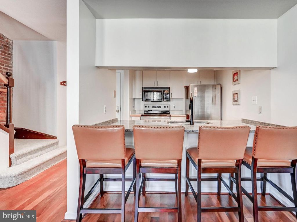 Image 9 of property listing at 1000 FELL ST #426, Baltimore, MD 21231