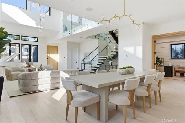 1806 6th Street, Manhattan Beach, CA 90266