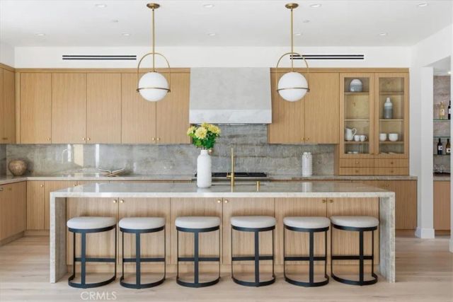 1806 6th Street, Manhattan Beach, CA 90266
