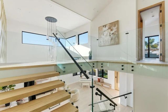 1806 6th Street, Manhattan Beach, CA 90266