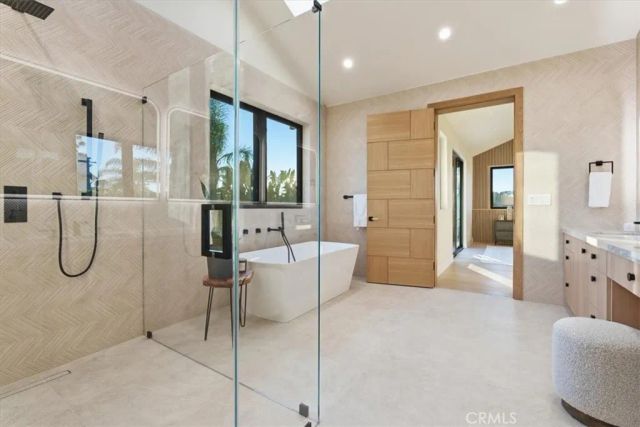 1806 6th Street, Manhattan Beach, CA 90266