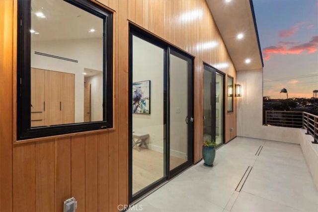 1806 6th Street, Manhattan Beach, CA 90266
