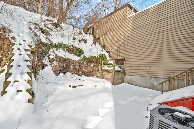 22 Eleanor Street, South Side, PA 15203